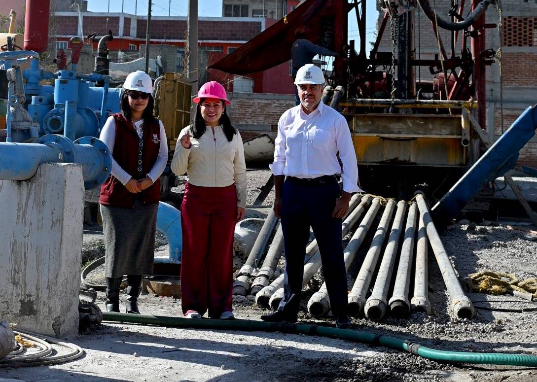 En Chalco  La alcaldesa Abigail Sánchez supervisa avance de la obra del pozo que abastecerá cuatro colonias.