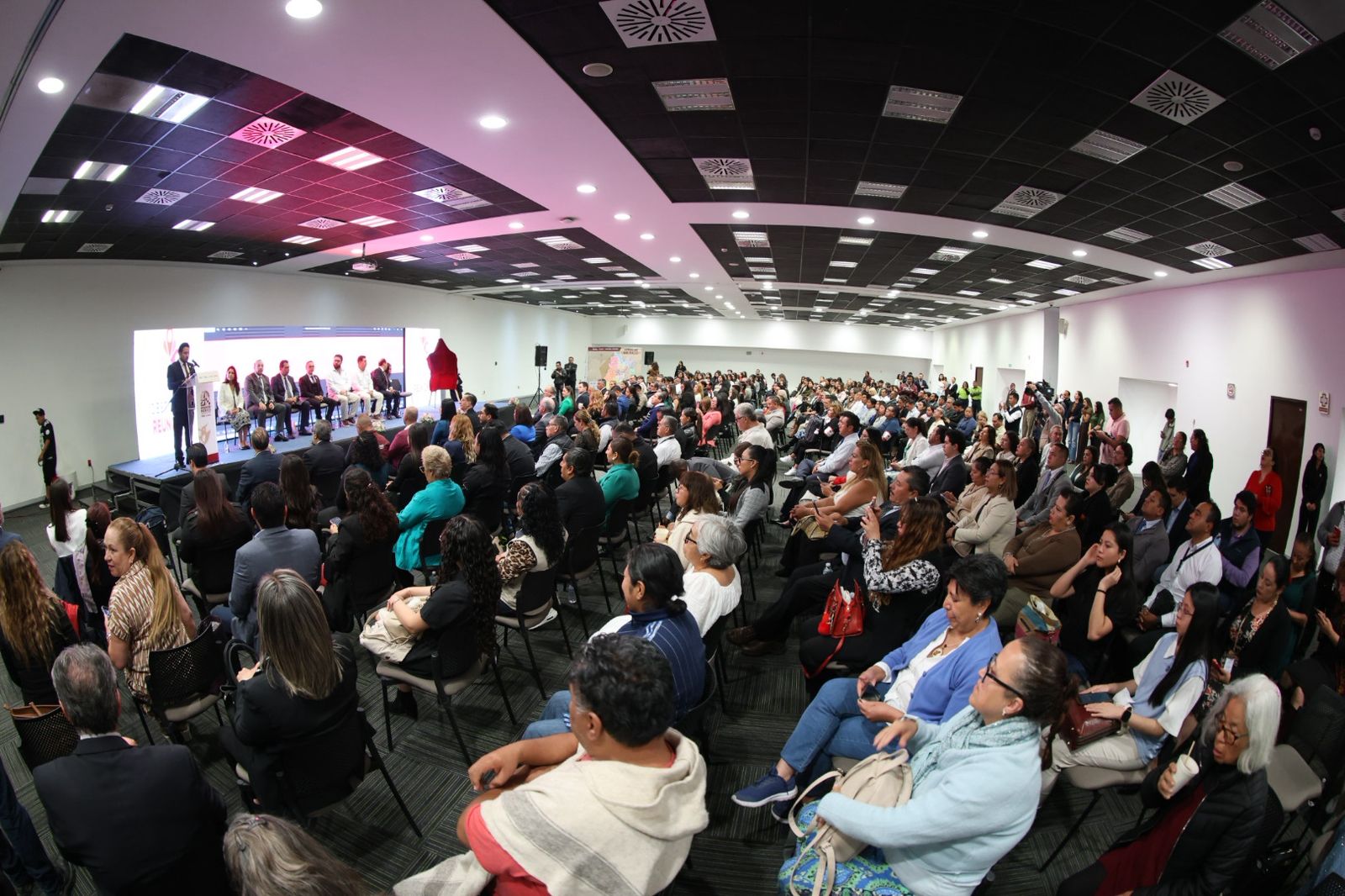 TLALNEPANTLA SE CONSOLIDA COMO DESTINO ESTRATÉGICO DE REUNIONES BAJO EL LIDERAZGO DE RACIEL PÉREZ CRUZ